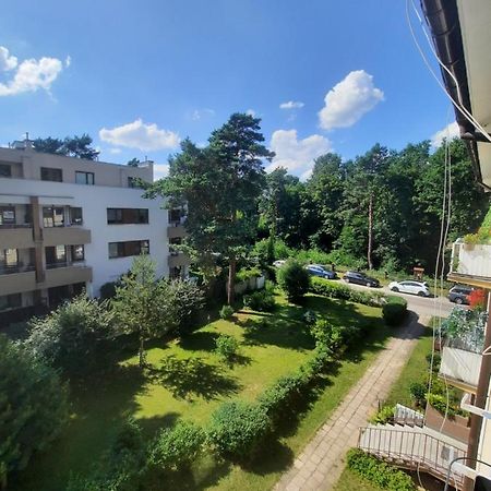 Apartament Zorzy Przy Instytucie Kardiologii Anin Apartment Warsaw Exterior photo